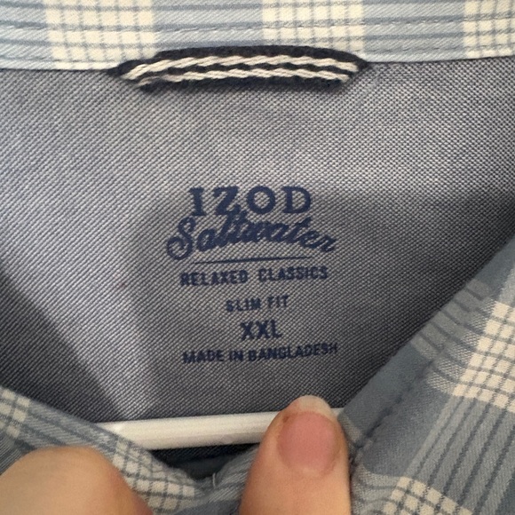 Izod Light Blue and White Patterned Men's Shirt - Picture 2 of 4